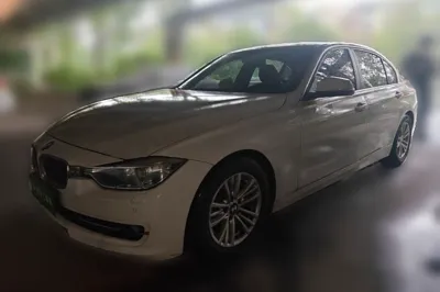 BMW 3 Series · 2015 год
