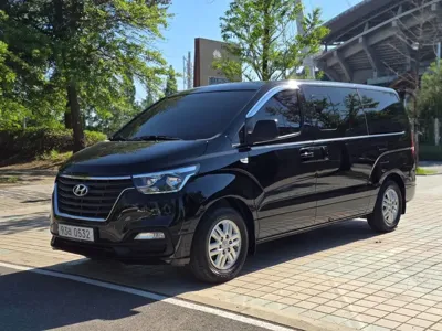 Hyundai Starex 2021, 91354 км, за 10418.7 USD