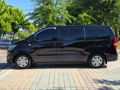 Hyundai Starex 2021, 91354 км, за 10418.7 USD