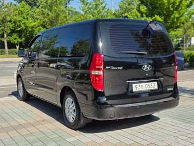 Hyundai Starex 2021, 91354 км, за 10418.7 USD