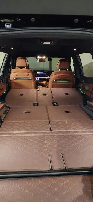 BMW X7 2024, 42500 км, за 68681.9 USD - фото 9