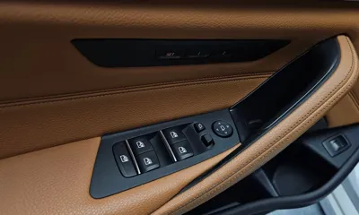BMW 5-Series 2018, 100088 км, за 16541.95 USD - фото 16