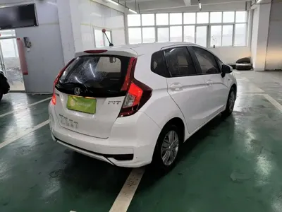 Honda Fit 2019, 85500 км, за 5826.84 USD