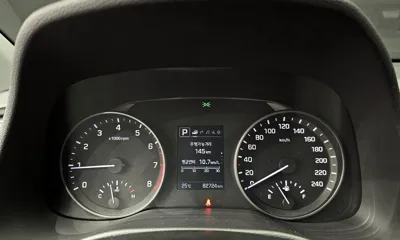 Hyundai Avante 2018, 82724 км, за 7100.98 USD - фото 8