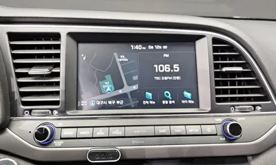Hyundai Avante 2018, 82724 км, за 7100.98 USD - фото 13