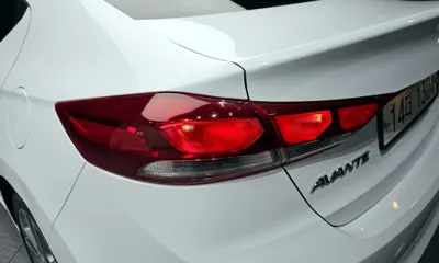 Hyundai Avante 2018, 82724 км, за 7100.98 USD - фото 23