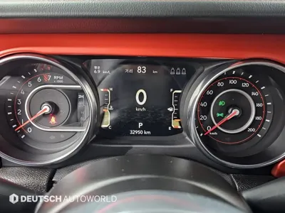 Jeep Gladiator 2021, 32947 км, за 31160.58 USD - фото 8