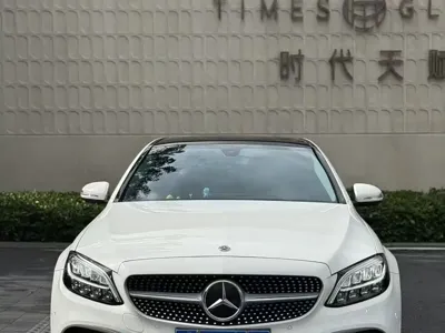 Mercedes-Benz C-Class 2019, 79000 км, за 13250.81 USD
