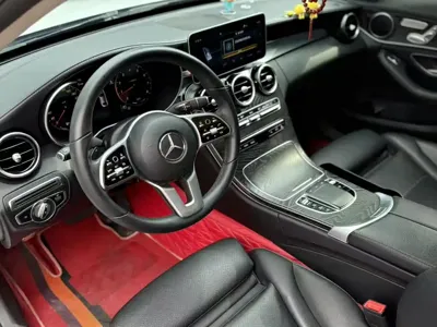 Mercedes-Benz C-Class 2019, 79000 км, за 13250.81 USD