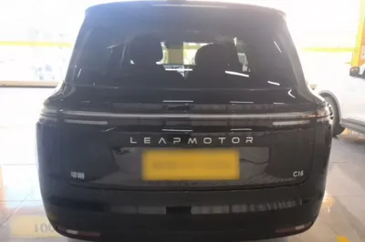 Leapmotor C16 2026, 5900 км, за 25283 USD