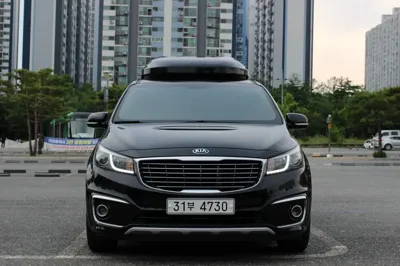 Kia Canival · 2017 год