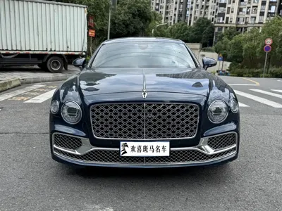 Bentley Flying Spur 2021, 29000 км, за 266395.3 USD