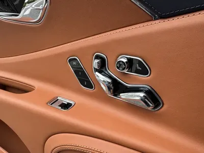 Bentley Flying Spur 2021, 29000 км, за 266395.3 USD - фото 9