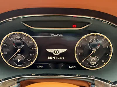 Bentley Flying Spur 2021, 29000 км, за 266395.3 USD - фото 11
