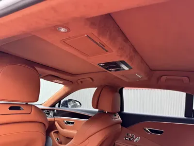 Bentley Flying Spur 2021, 29000 км, за 266395.3 USD - фото 23