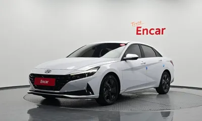 Hyundai Avante · 2022 год