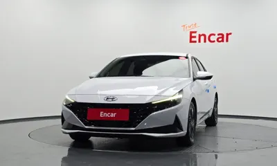 Hyundai Avante 2022, 56674 км, за 12703.59 USD