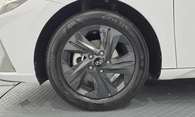 Hyundai Avante 2022, 56674 км, за 12703.59 USD