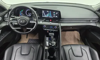 Hyundai Avante 2022, 56674 км, за 12685.41 USD - фото 7