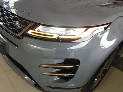 Land Rover Evoque 2021, 48800 км, за 17987.46 USD - фото 24