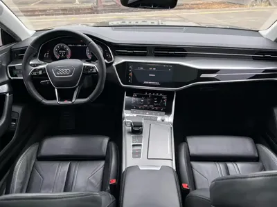 Audi A7 2020, 50000 км, за 38694.67 USD