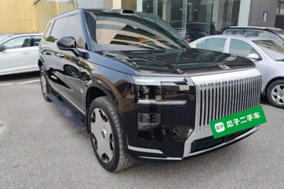 Zeekr 9X 2025, 5200 км, за 69754 USD