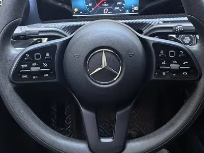 Mercedes-Benz A-Class 2022, 18000 км, за 22165.48 USD - фото 18