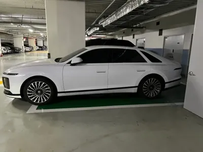 Hyundai Grandeur 2025, 12634 км, за 12299.29 USD