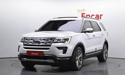 Ford Explorer · 2018 год