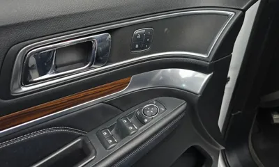 Ford Explorer 2018, 76079 км, за 11166.17 USD - фото 17
