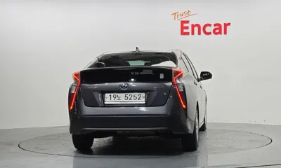 Toyota Prius 2018, 193049 км, за 8259 USD