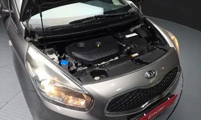 Kia Carens 2016, 254117 км, за 3275.57 USD - фото 6