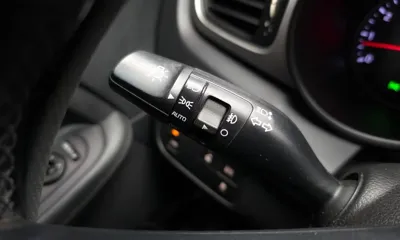 Kia Carens 2016, 254117 км, за 3275.57 USD - фото 19