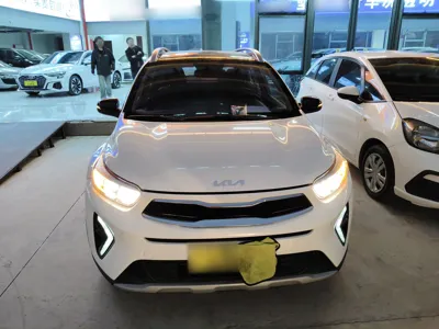 Kia kx1 Stonic 2021, 500 км, за 12166 USD - фото 2