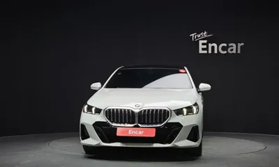 BMW 5-Series 2025, 11854 км, за 42286.09 USD