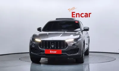 Maserati Levante 2018, 128455 км, за 15091.24 USD