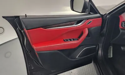 Maserati Levante 2018, 128455 км, за 15091.24 USD - фото 24