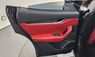 Maserati Levante 2018, 128455 км, за 15091.24 USD - фото 25