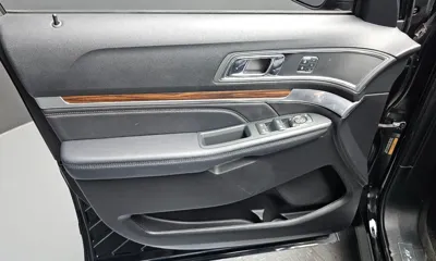 Ford Explorer 2018, 101811 км, за 9189.97 USD - фото 24