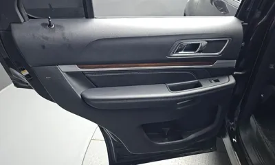 Ford Explorer 2018, 101811 км, за 9189.97 USD - фото 25