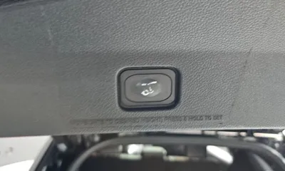 Ford Explorer 2018, 101811 км, за 9189.97 USD - фото 31