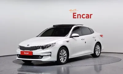 Kia K5 · 2017 год