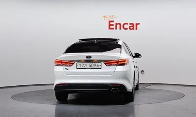 Kia K5 2017, 136821 км, за 5659.65 USD