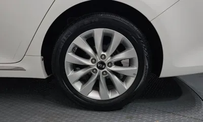 Kia K5 2017, 136821 км, за 5659.65 USD