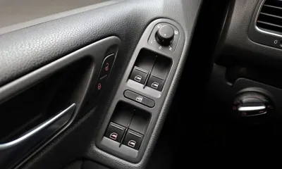 Volkswagen Golf 2011, 109942 км, за 3245.03 USD - фото 17