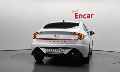 Hyundai Sonata 2023, 32300 км, за 15302.46 USD