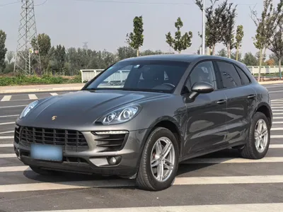 Porsche Macan · 2014 год