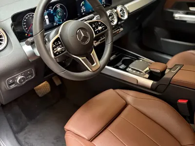 Mercedes-Benz GLB 2023, 20000 км, за 22924.81 USD
