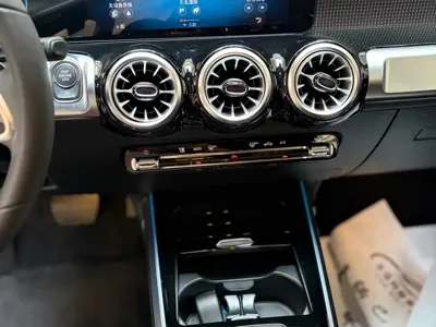 Mercedes-Benz GLB 2023, 20000 км, за 22924.81 USD - фото 6