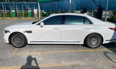 Genesis G90 2019, 3778 км, за 21452.24 USD